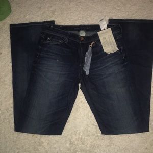 Final price drop New w/ tags Banana Republic Jeans